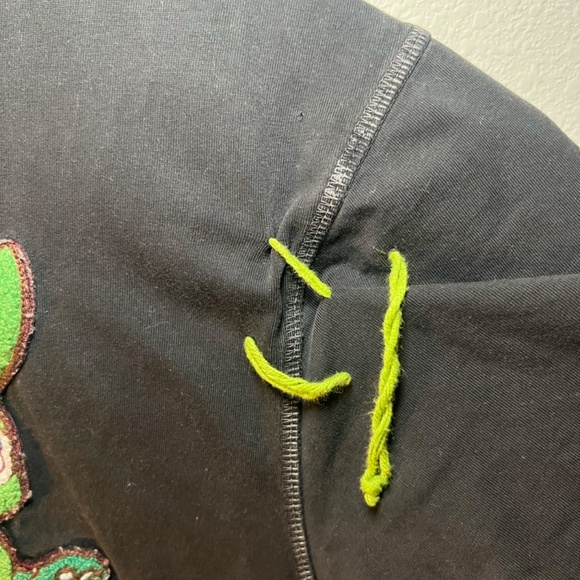 Mukzin black shirt - Picture 2 of 3